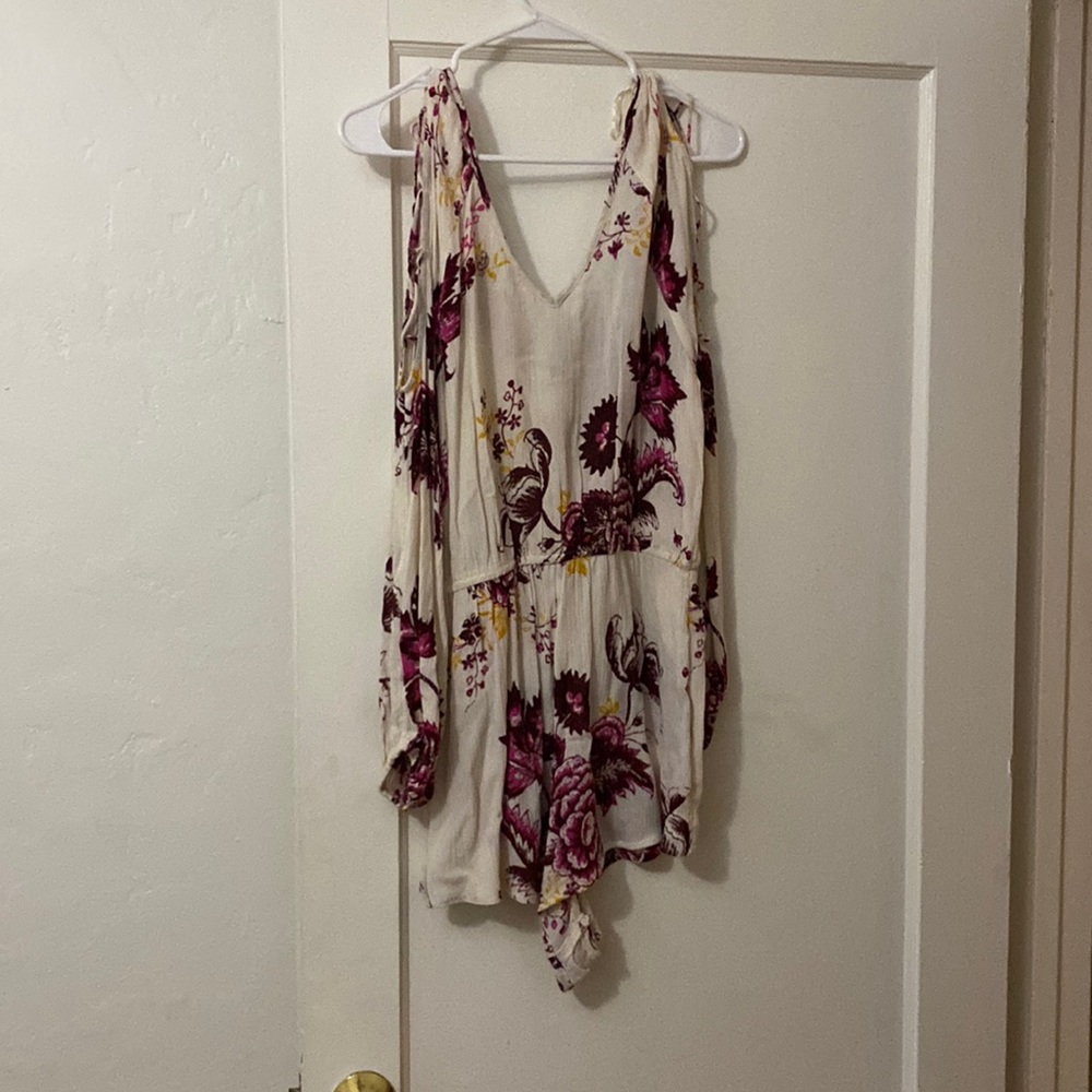 Long sleeved romper from Billabong